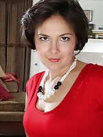 mature naked women movies